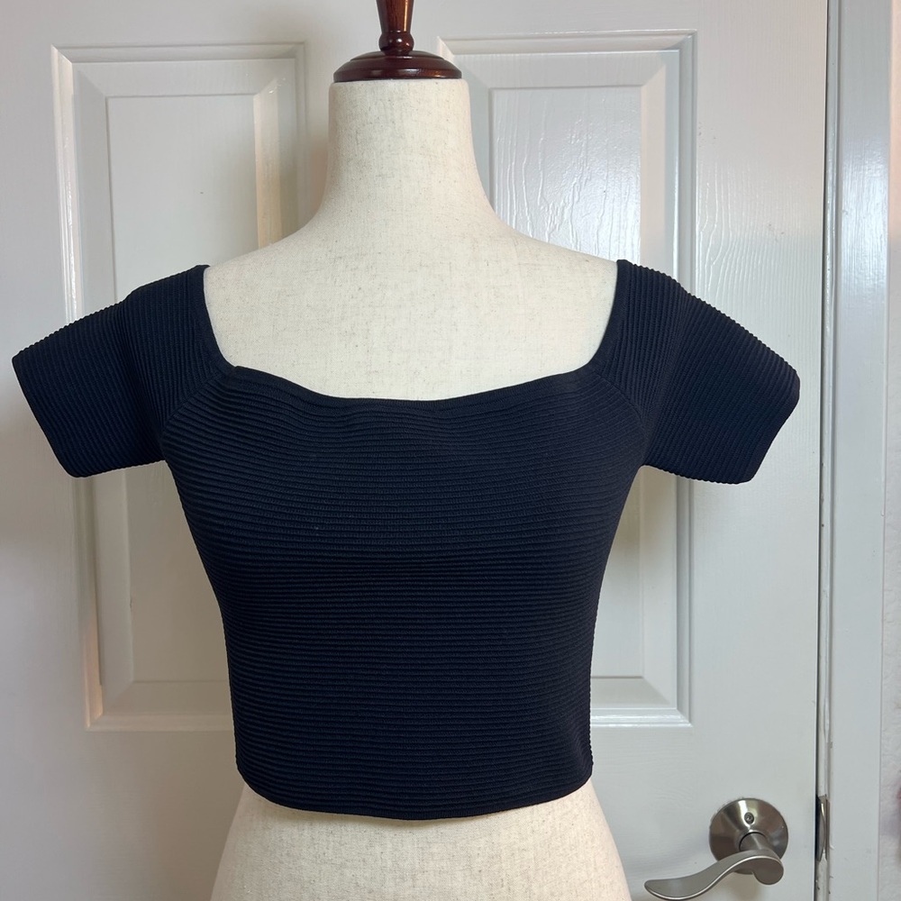 Kendall &‎ Kylie Black Ribbed Crop Top